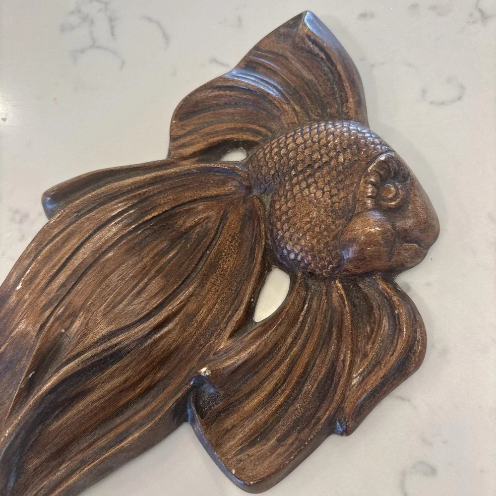 VTG Chalkware Kitschy Mrs. Fish Eyelashes Ceramic 1950S‎ Wall Art MCM Betta Fish